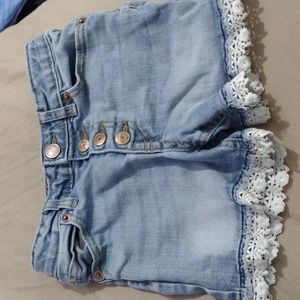 Kids high waisted jean shorts with lace design